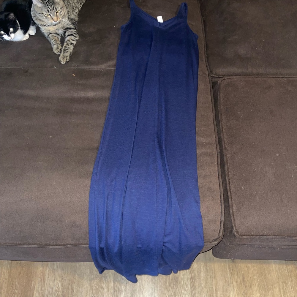 Long blue dress